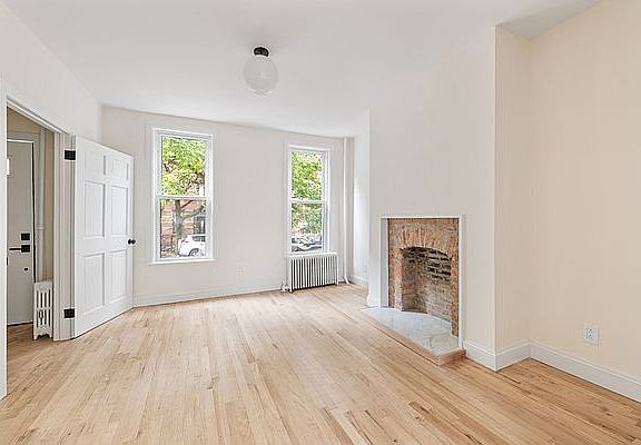 5th image of 97 16th St #A
