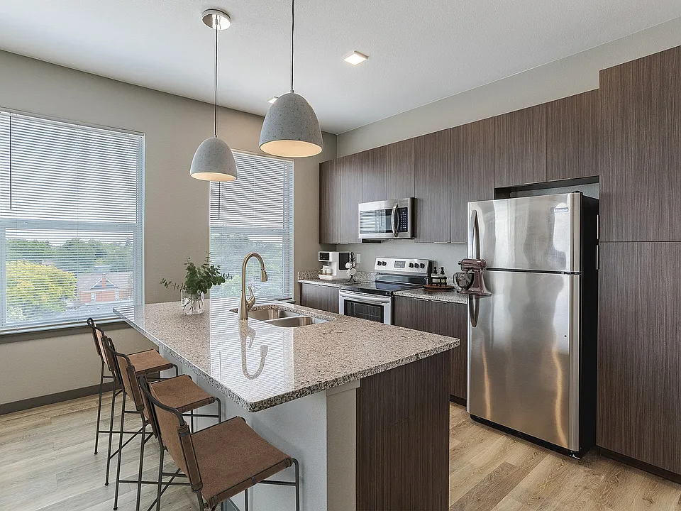 Beautiful Kitchen with Island