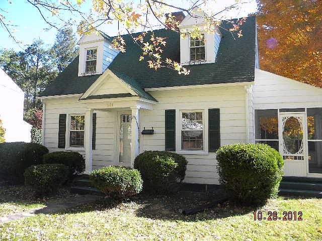 1st image of 201 Junkin St