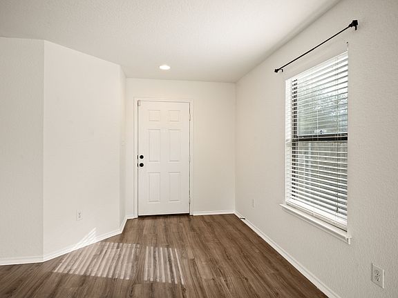 5th image of 3530 Sunbird Bay