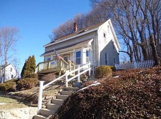 17 Atlantic Ave, Amesbury, MA 01913