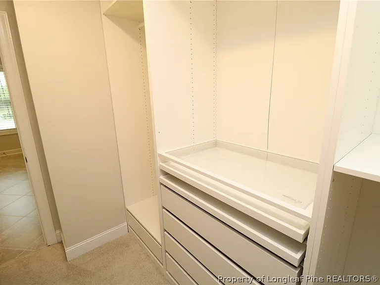 410 Boscawen Ln — Photo 30