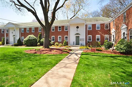 53 Robin Rd #B1 Photo 1 53 Robin Rd #B1 Photo 1