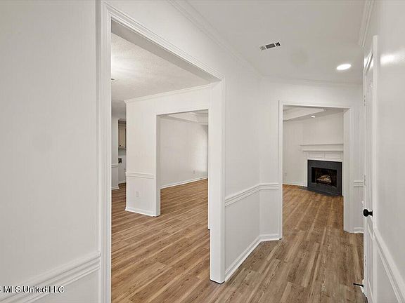 4th image of 307 Siwell Meadows Dr
