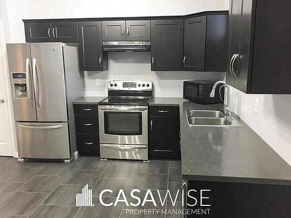 2nd image of 142 Selkirk Pl #116