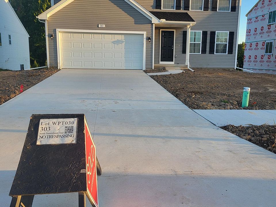 1st image of 303 N Tannenbaum Trl NE