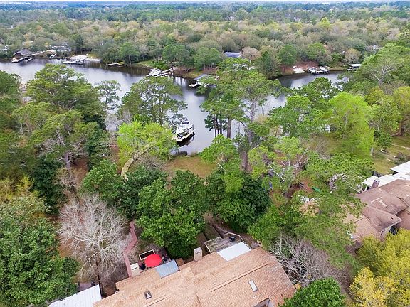 2nd image of 1128 Pin Oak Cir #1128