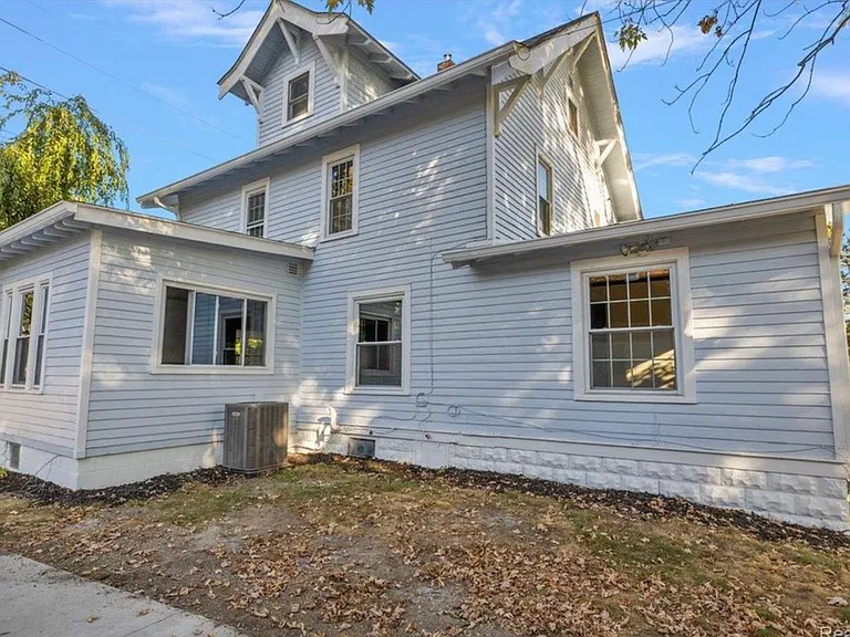 438 N Bailey St — Photo 41
