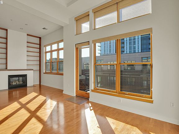 2nd image of 821 NW 11th Ave APT 609