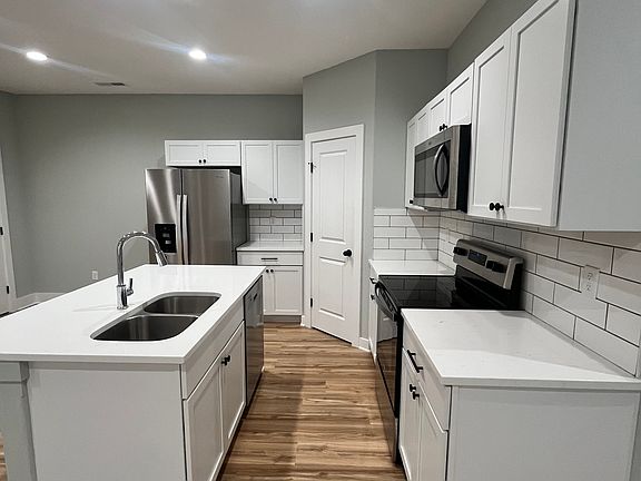 5th image of 6815 W Kollmeyer St #6815