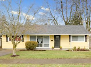 10939 NE Sacramento St, Portland, OR 97220