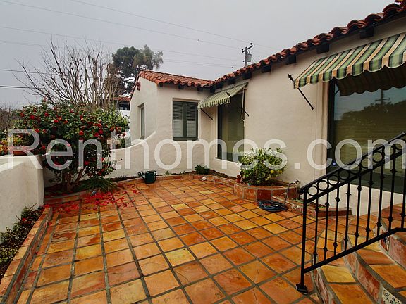 5th image of 2244 Plum St