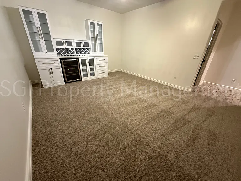 942 S Ash Ave #108 — Photo 26