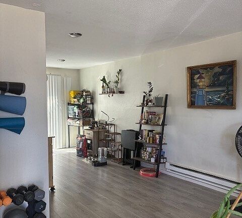 4th image of 410 Murdock Street #6