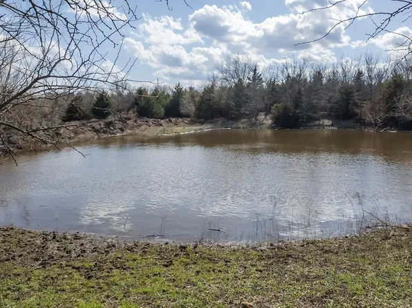 4098 County Road 2350, Independence, KS 67301