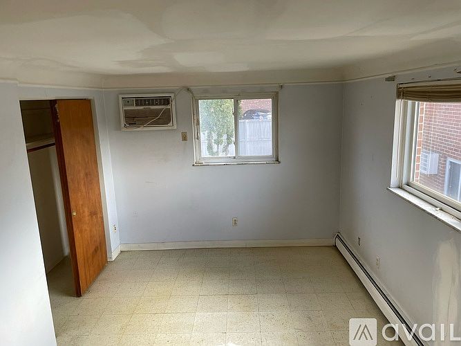 2nd image of 9334 Reading Rd #10