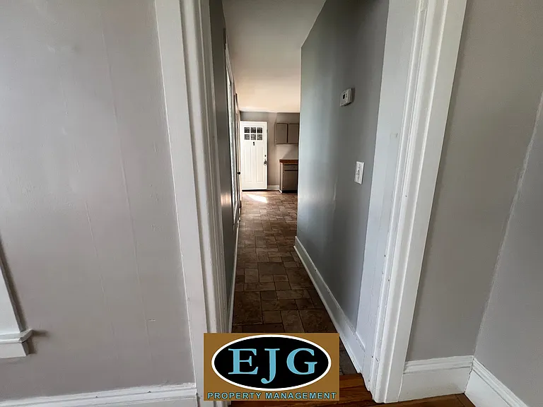 74 Ash St #1 — Photo 11