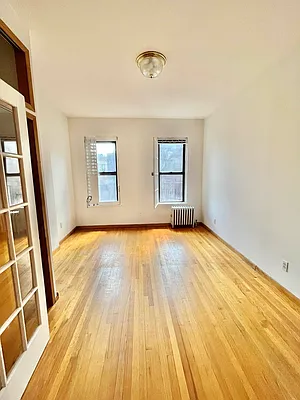 Rented by Compass | media 9