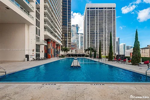 50 Biscayne Blvd Photo 1