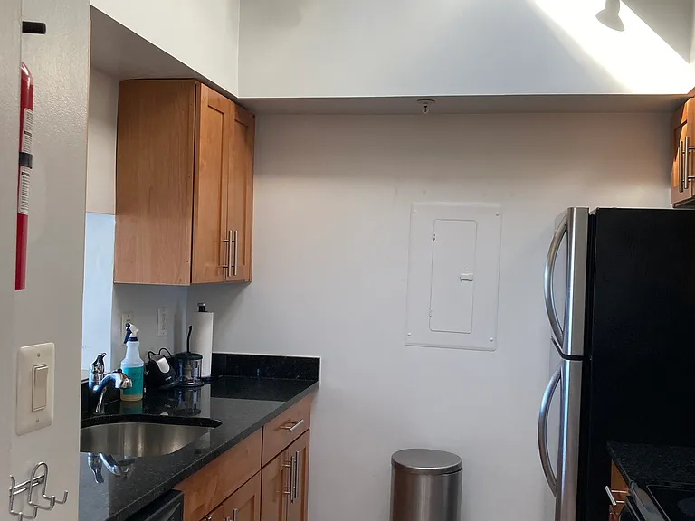 3601 38th St NW #9 — Photo 9