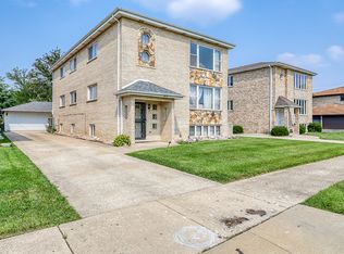 7912 Nordica Ave, Burbank, IL 60459