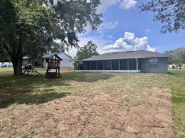 12584 Wedgefield Dr — Photo 17