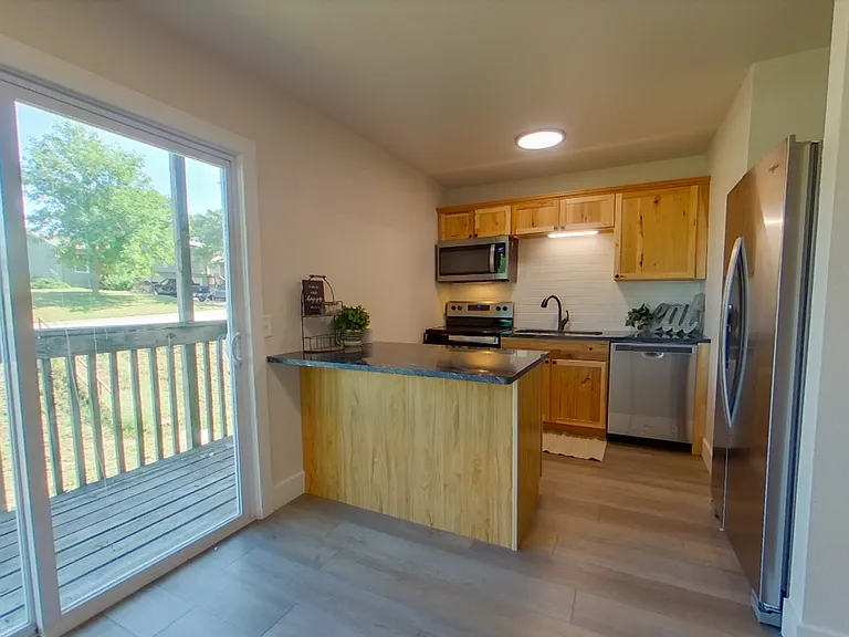 805 Allison — Photo 1
