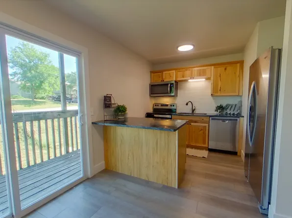 803 Allison Ave, 803 Allison Ave #10, Manhattan, KS 66502