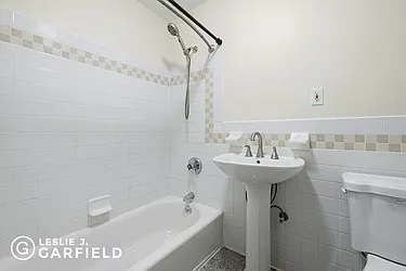Rented by Leslie J. Garfield
