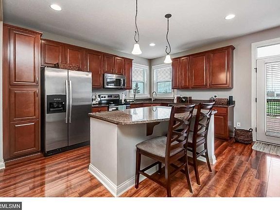 5th image of 1708 Basswood Ct