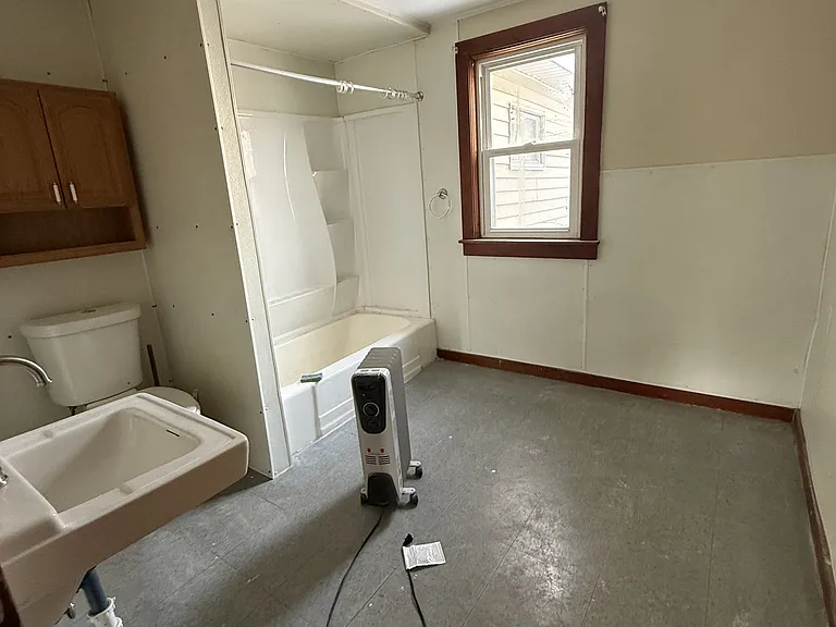 22 Gerrish St #3 — Photo 9