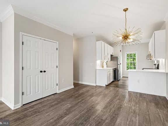 5th image of 316 Main St #300
