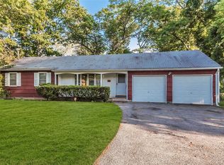 78 Bridge Rd, Hauppauge, NY 11788