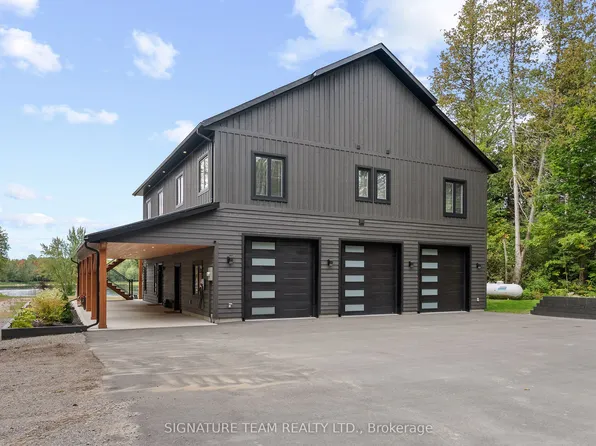 777 Rapid Rd, Whitewater Region, ON K0J 2L0