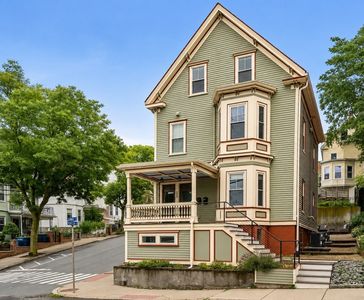 229 Summer St #1, Somerville, MA, 02143