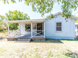 207 Archer Ave, Cockrell Hill, TX 75211