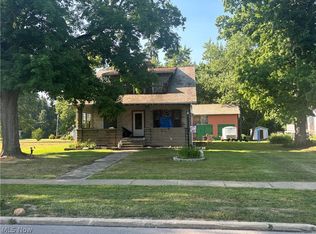 284 W Main St, Andover, OH 44003