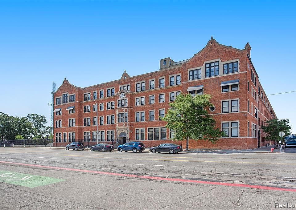 1st image of 6533 E Jefferson Ave #410W