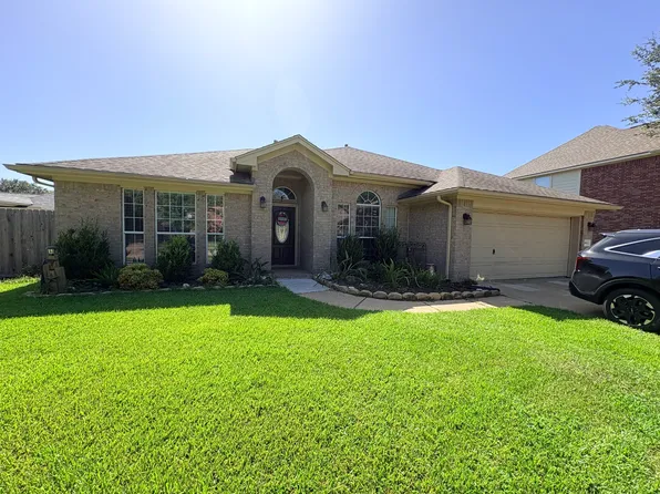 3902 Conroe Lake Ct, Pearland, TX 77581