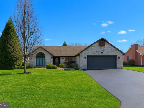 11028 Ramblewood Dr NW, Lavale, MD 21502