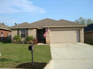 805 Bunting Ct, Cantonment, FL 32533