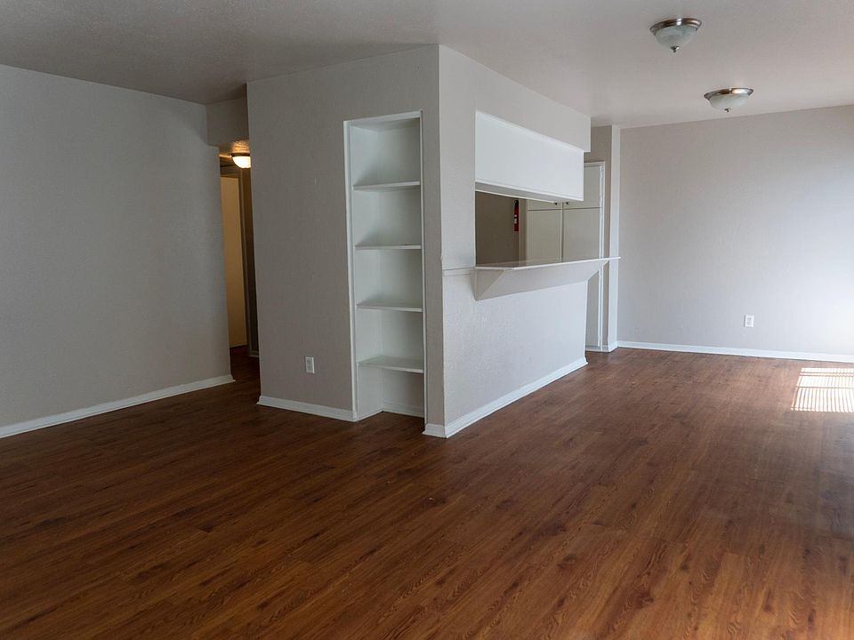 1st image of 1830 Johanna Dr