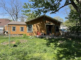 804 1/2 S 7th Ave, Iowa City, IA 52240