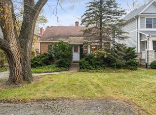 346 55th St, Clarendon Hills, IL 60514