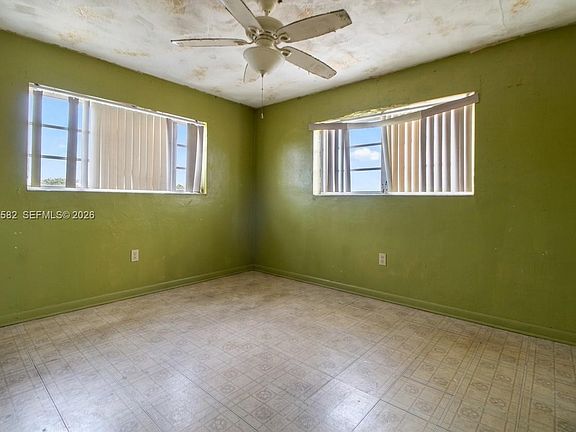 5th image of 3421 NW 176th St