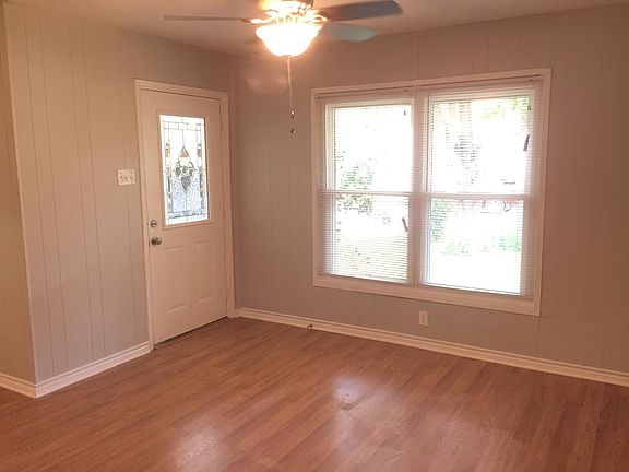 Living Area 3