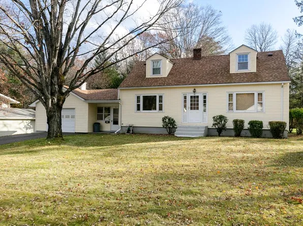 21 Brown Rd, Corning, NY 14830