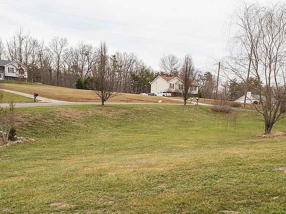 3rd image of 1246 Virginia Woods Dr