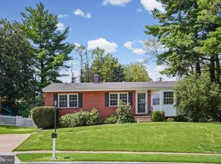 10202 Daventry Dr, Cockeysville, MD 21030