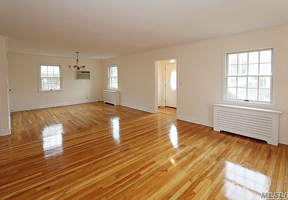 2nd image of 254 Jefferson St
